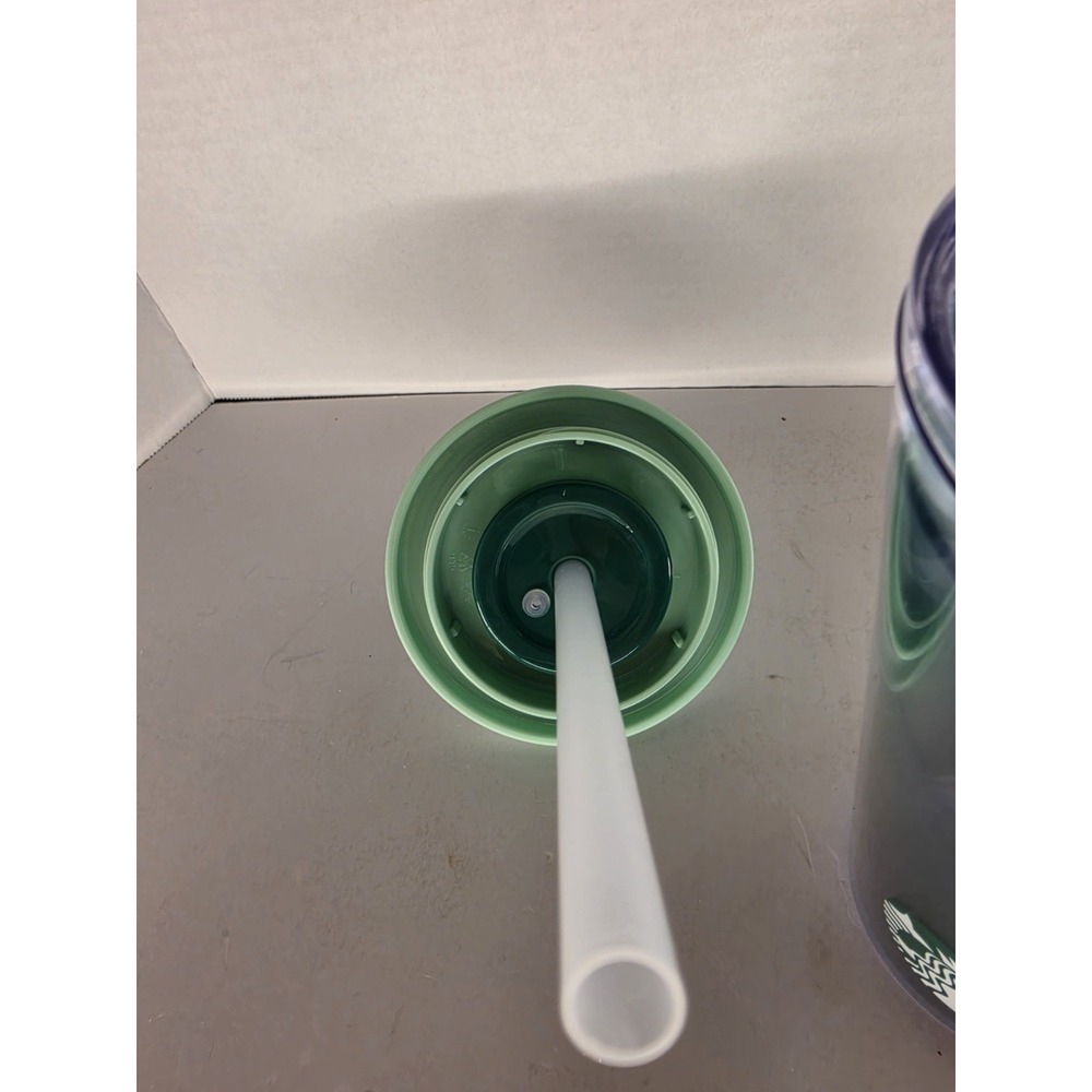 Starbucks 2025 Green Ombre Cold Cup Tumbler 16 oz 473 mL Lid Straw Carry Loop - Picture 7 of 9